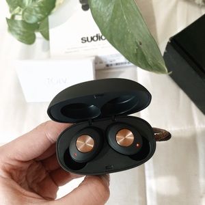 Sudio Tolv Anthracite Earbuds w/Accessories & Box